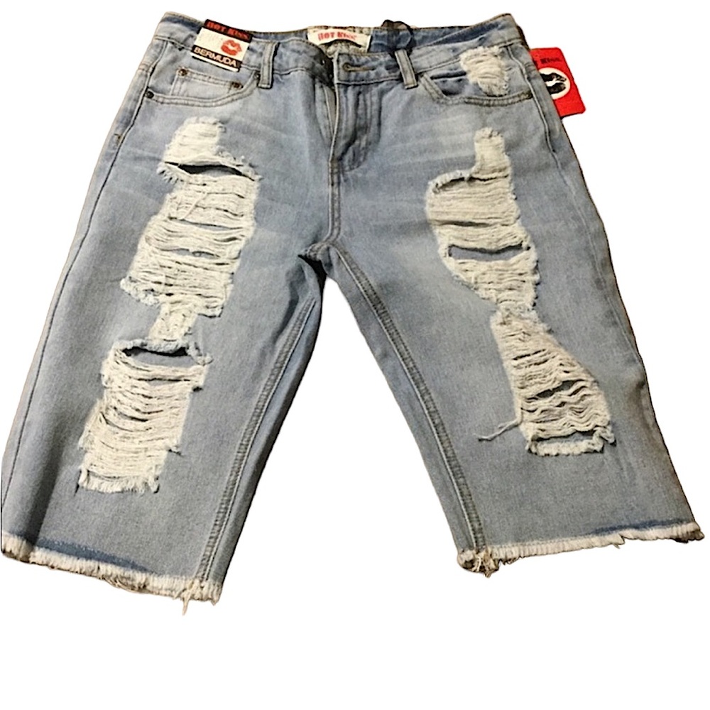 HOT KISS sz 5 Junior Shorts Destroyed Denim Bermuda Light Wash Blue NWT